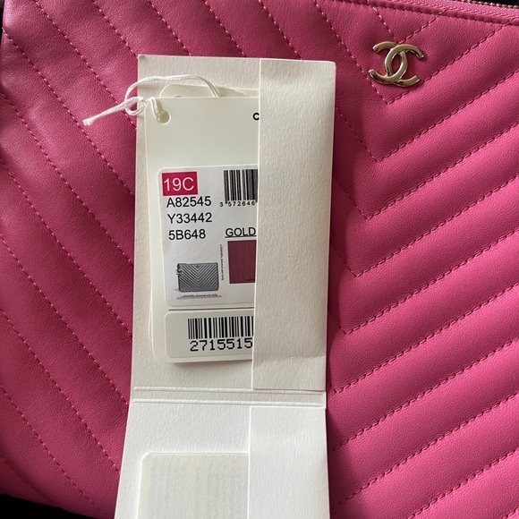 Chanel Pink Quilted Clutch Bag - Picture 3 of 7